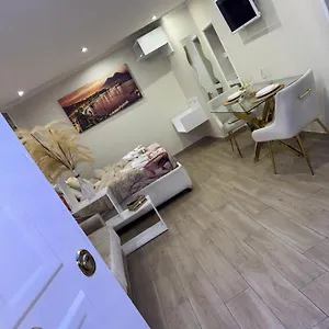 La Dimora Dei Sogni Sedil Capuano Apartament
